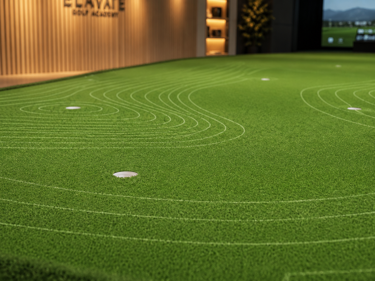 Smart green with adjustable slope and elevation